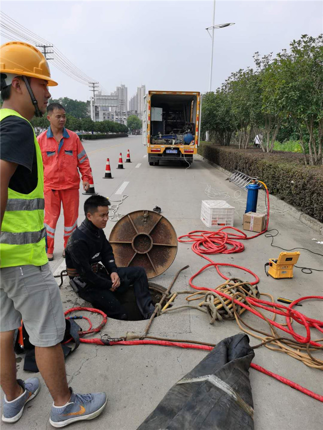 闻喜翻衬法管道修复技术主要工序