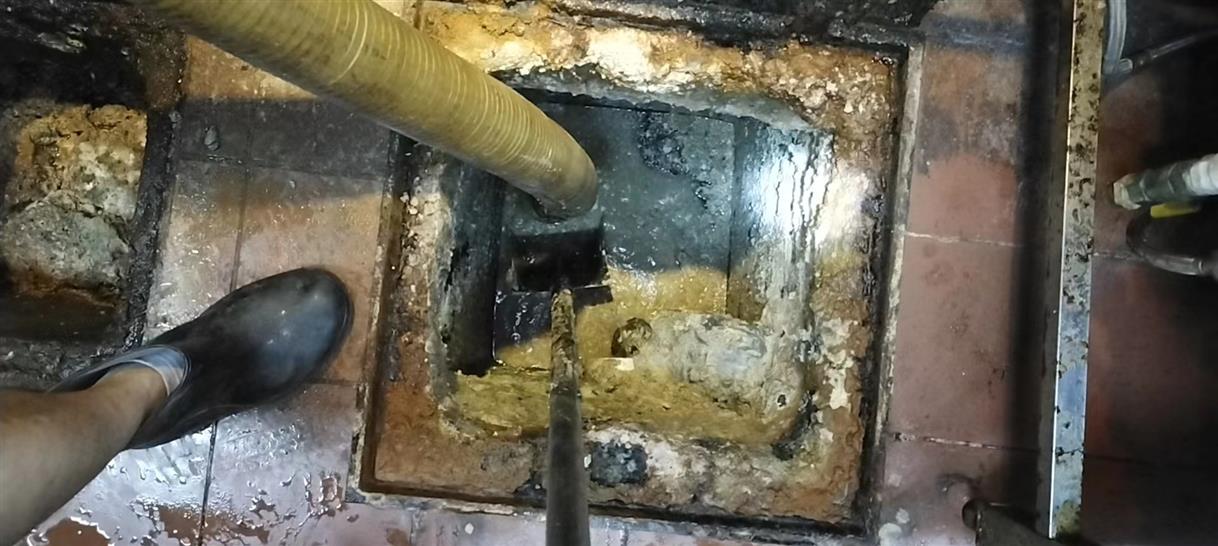 闻喜污水池清理一般都有毒气,怎么预防中毒呢?